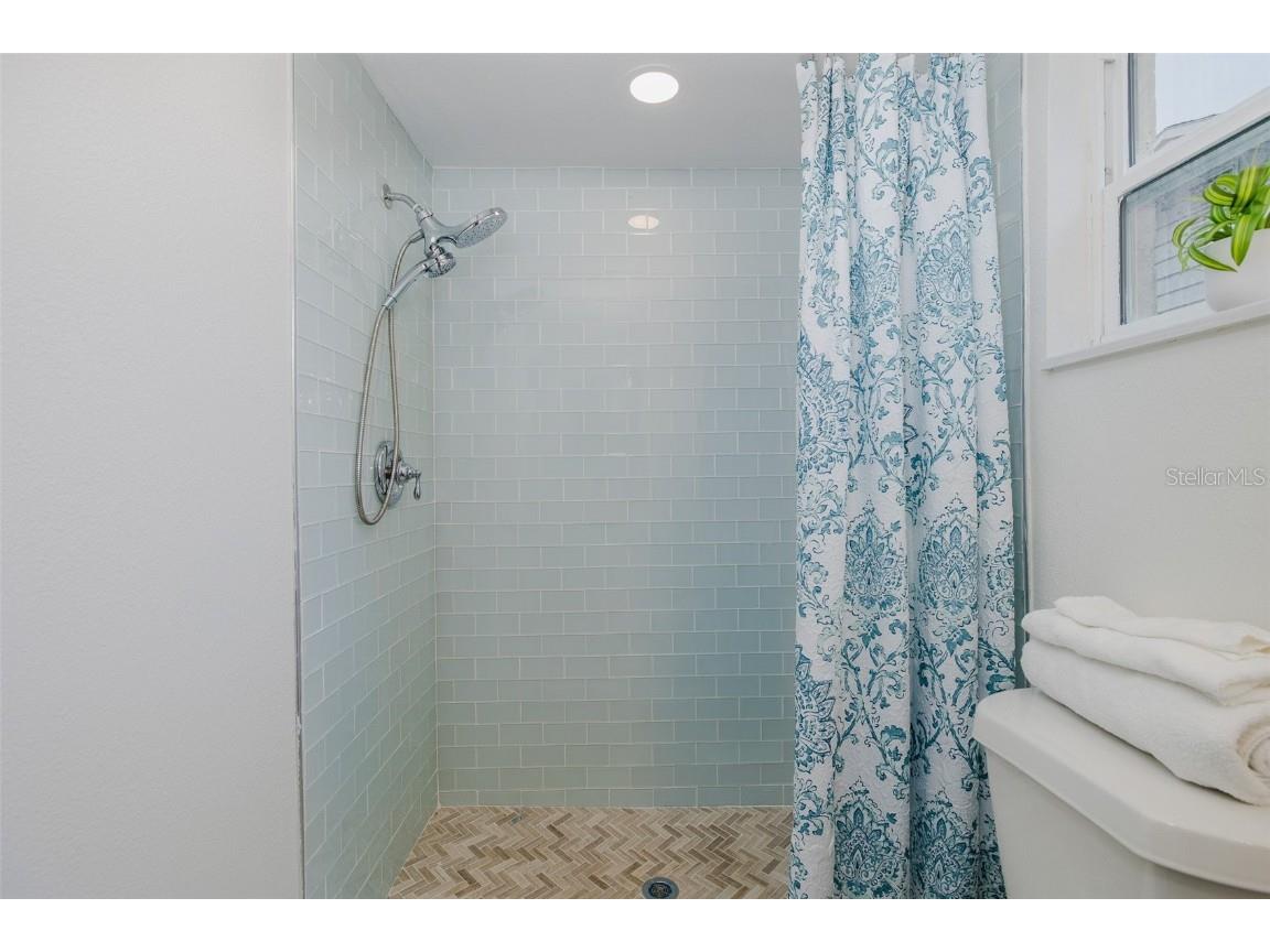 7437 Daggett Terrace New Port Richey FL 34655 W7880308 image24