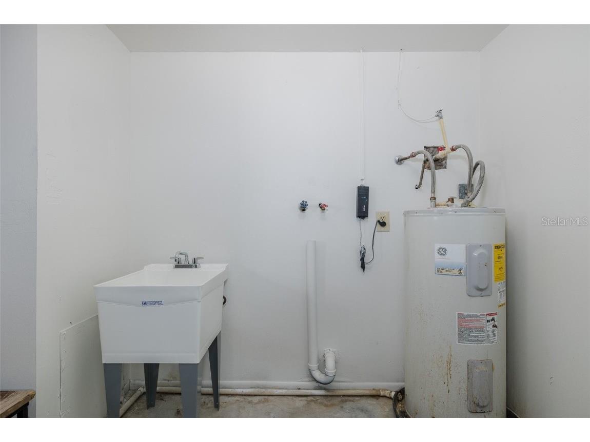 7437 Daggett Terrace New Port Richey FL 34655 W7880308 image35