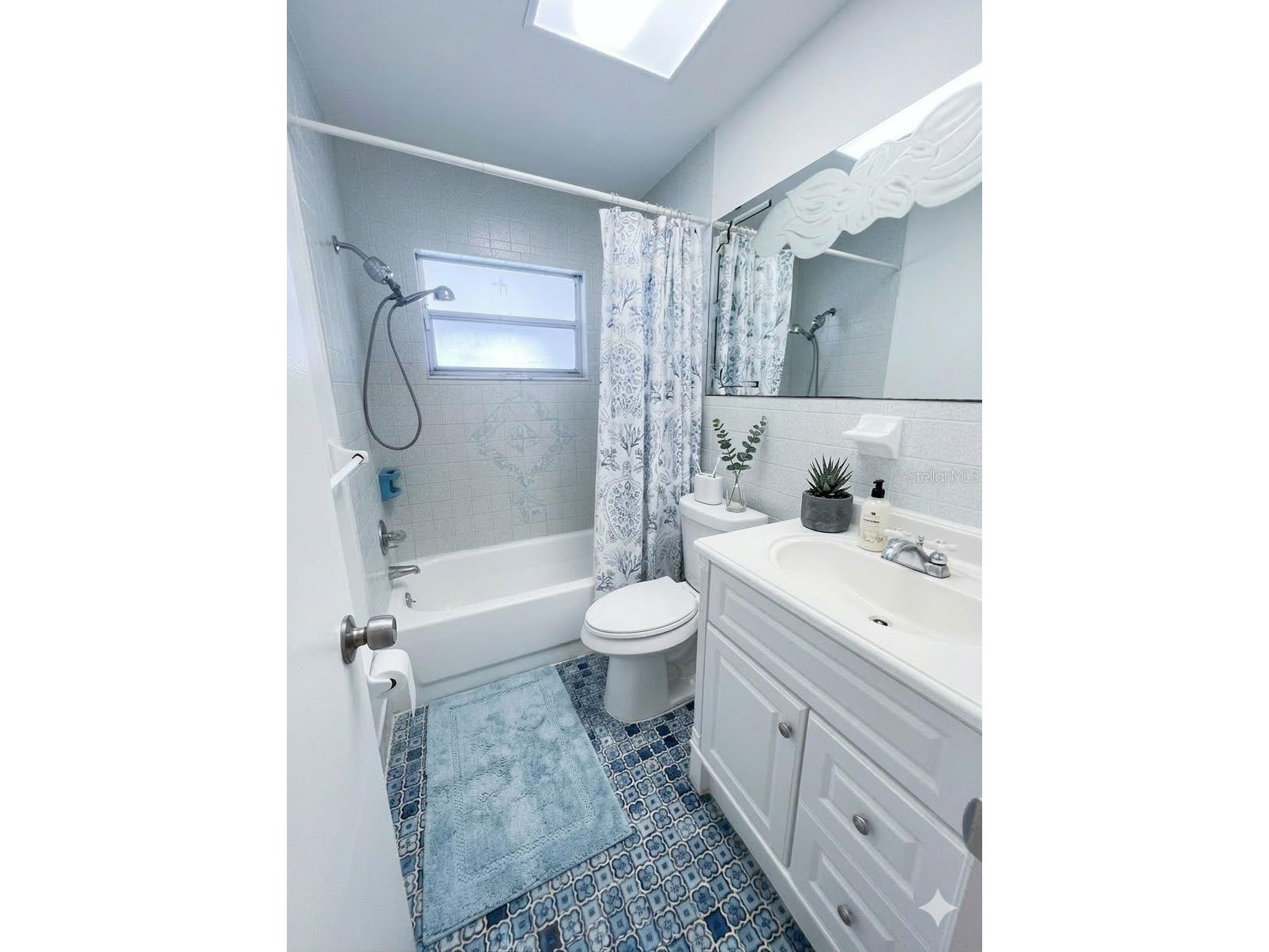 7438 Lake Forest Circle Port Richey FL 34668 TB8408149 image22