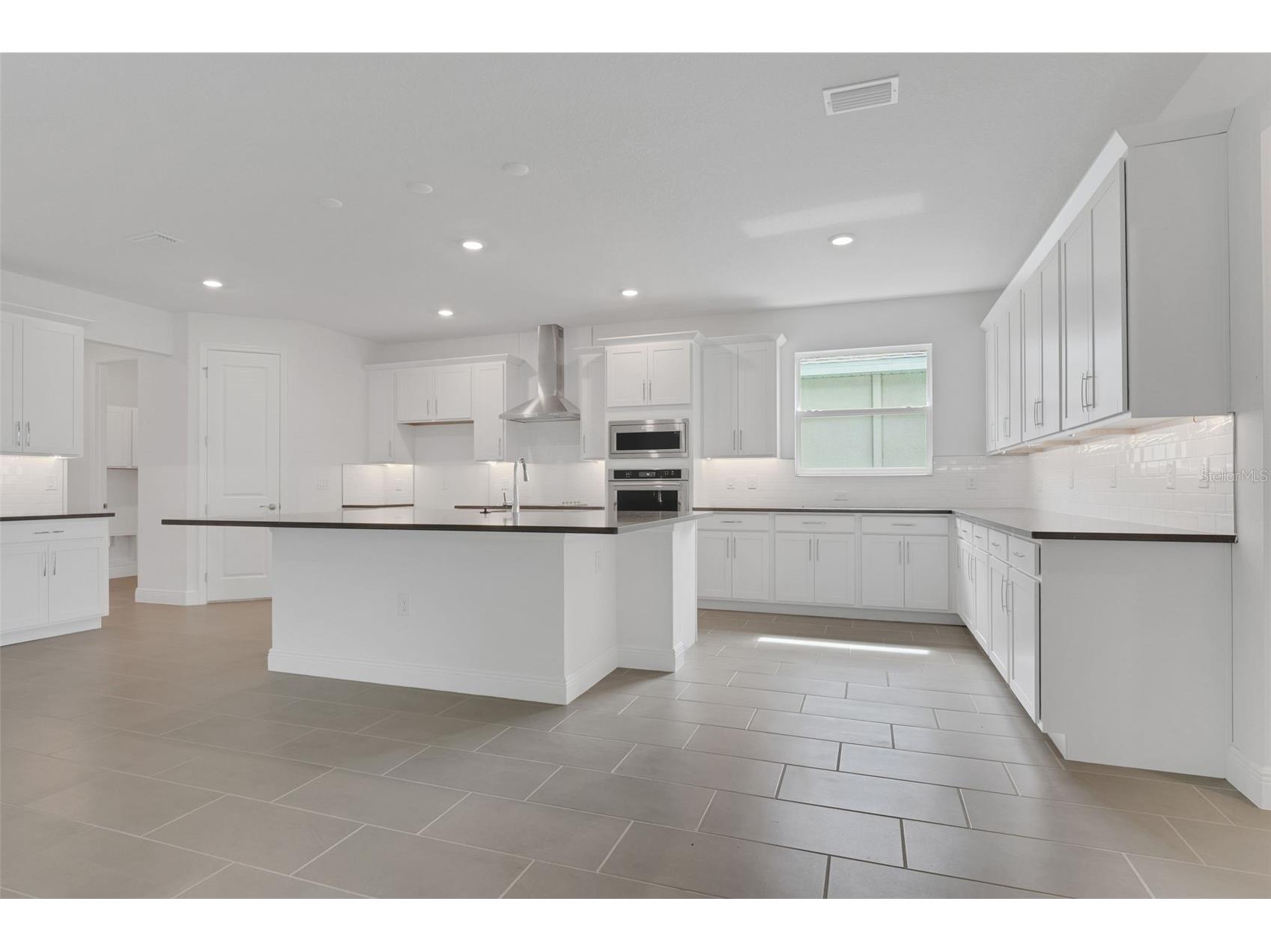 7438 Sea Manatee Street Parrish FL 34219 - SEAIRE LAGOON G5109776 image19