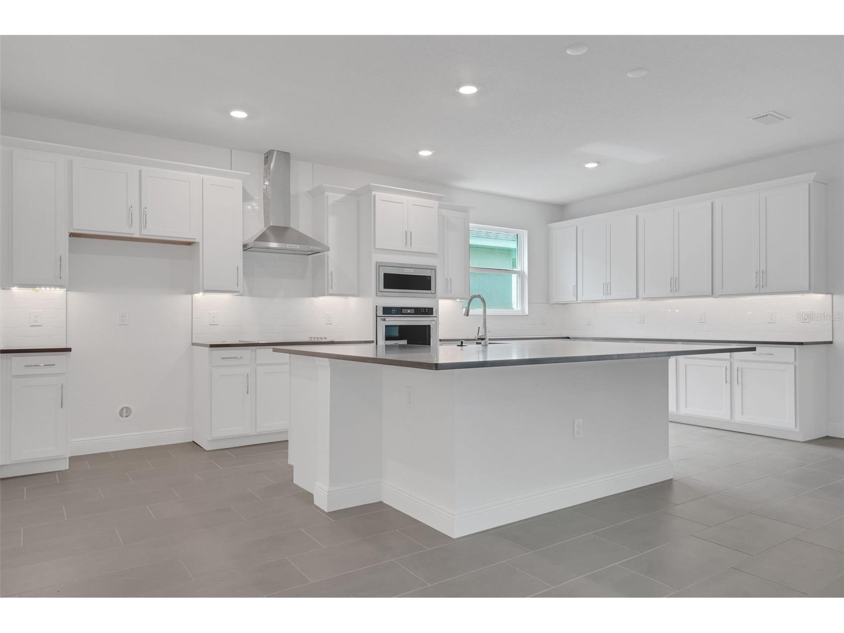7438 Sea Manatee Street Parrish FL 34219 - SEAIRE LAGOON G5109776 image20