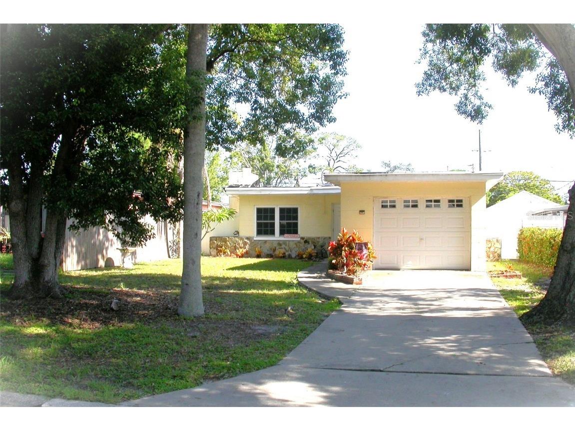 7439 37th Avenue N Saint Petersburg FL 33710 TB8418399 image1