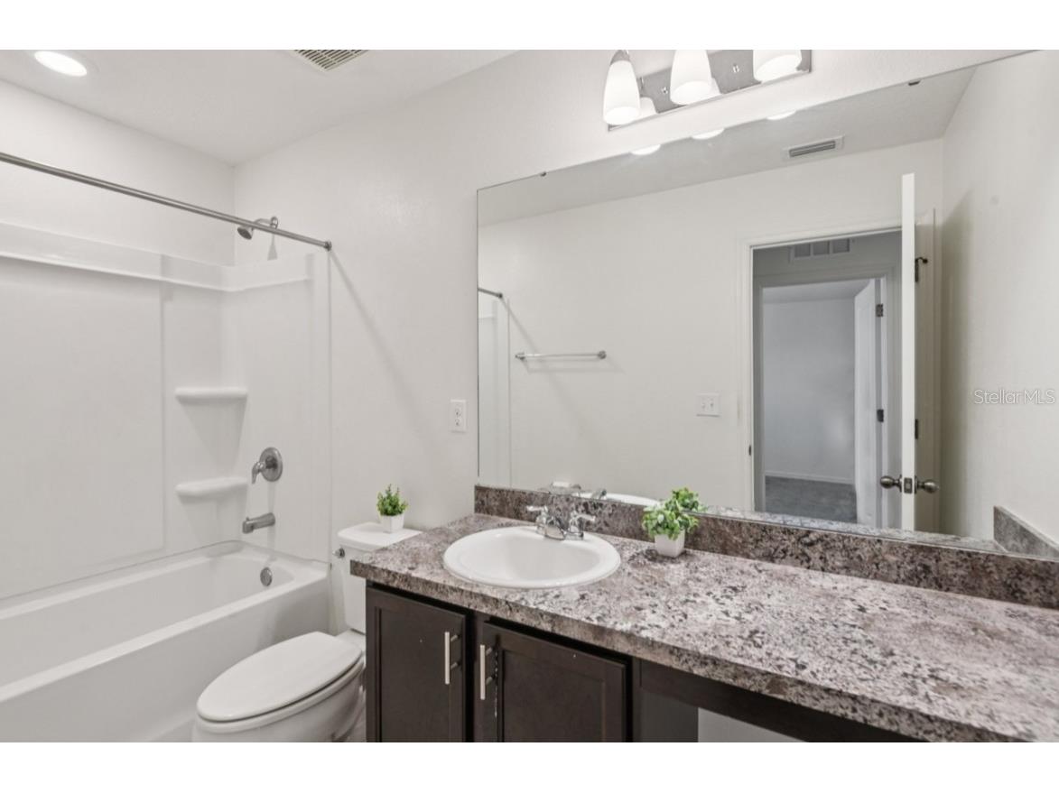 7439 Northern Lights Drive Gibsonton FL 33534 TB8458042 image16