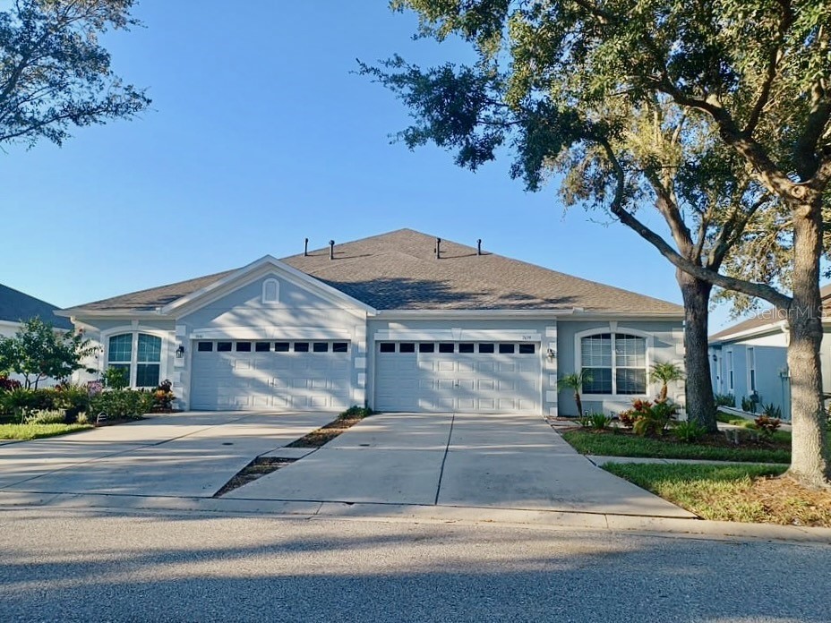 7439 Surrey Pines Drive Apollo Beach FL 33572 TB8446661 image1