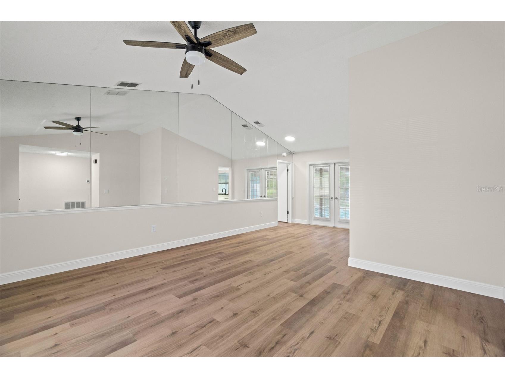 7439 Vienna Lane Port Richey FL 34668 TB8511944 image15