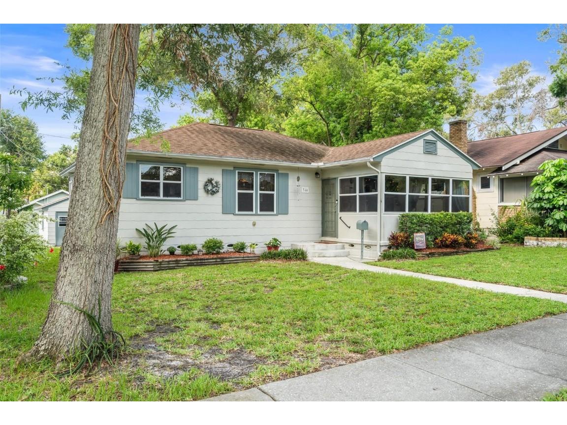 744 25th Avenue N Saint Petersburg FL 33704 TB8405156 image1