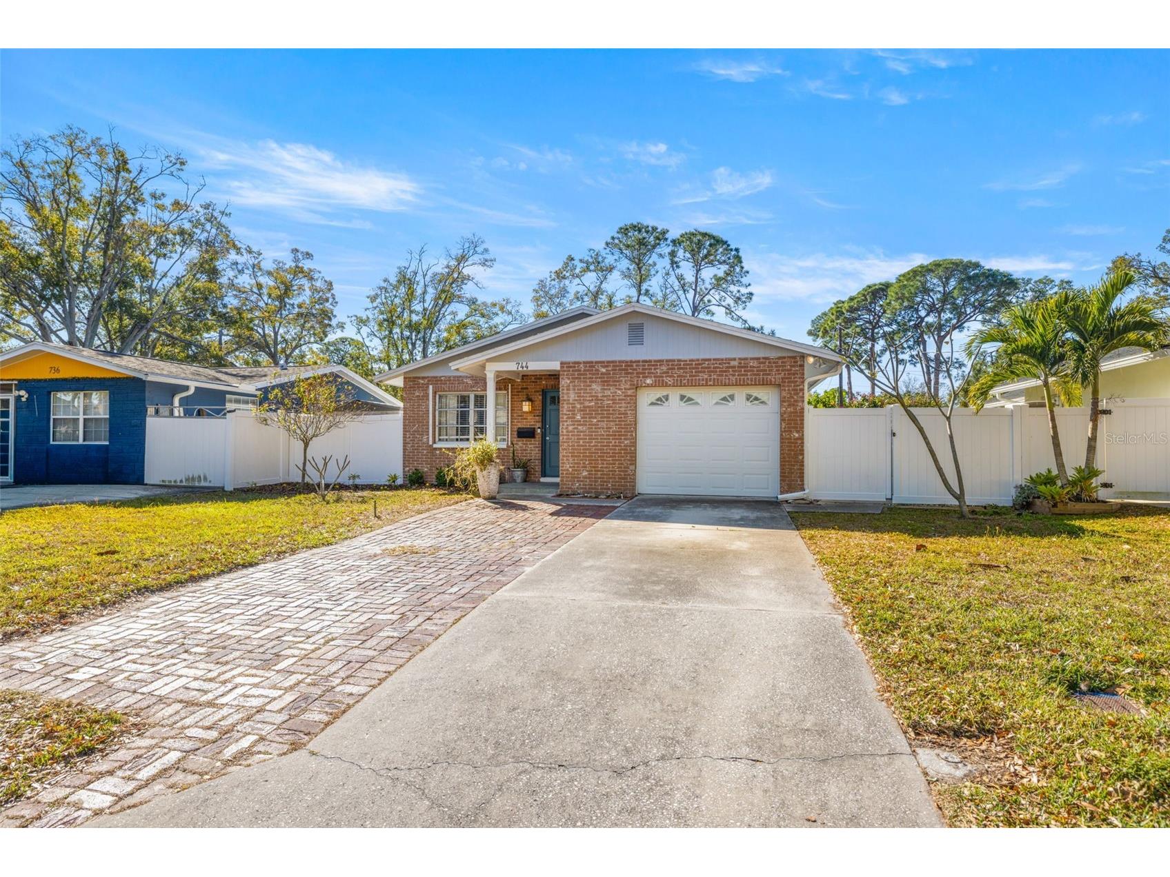 744 63rd Avenue N Saint Petersburg FL 33702 TB8472376 image2