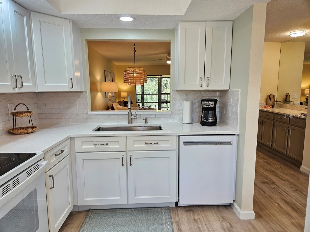 744 Avenida Estancia #144 Venice FL 34292 N6141046 image11