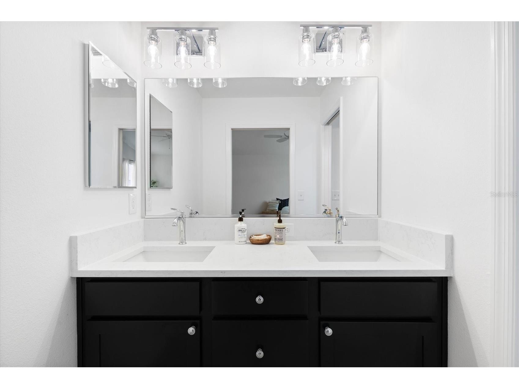 744 Barron Place The Villages FL 32163 G5112260 image16