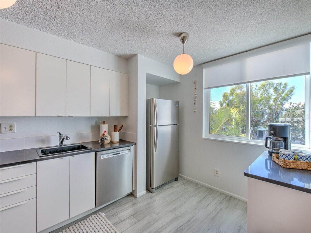 744 Bayport Way #744 Longboat Key FL 34228 - SARASOTA BAY/GULF OF MEXICO T3415401 image12