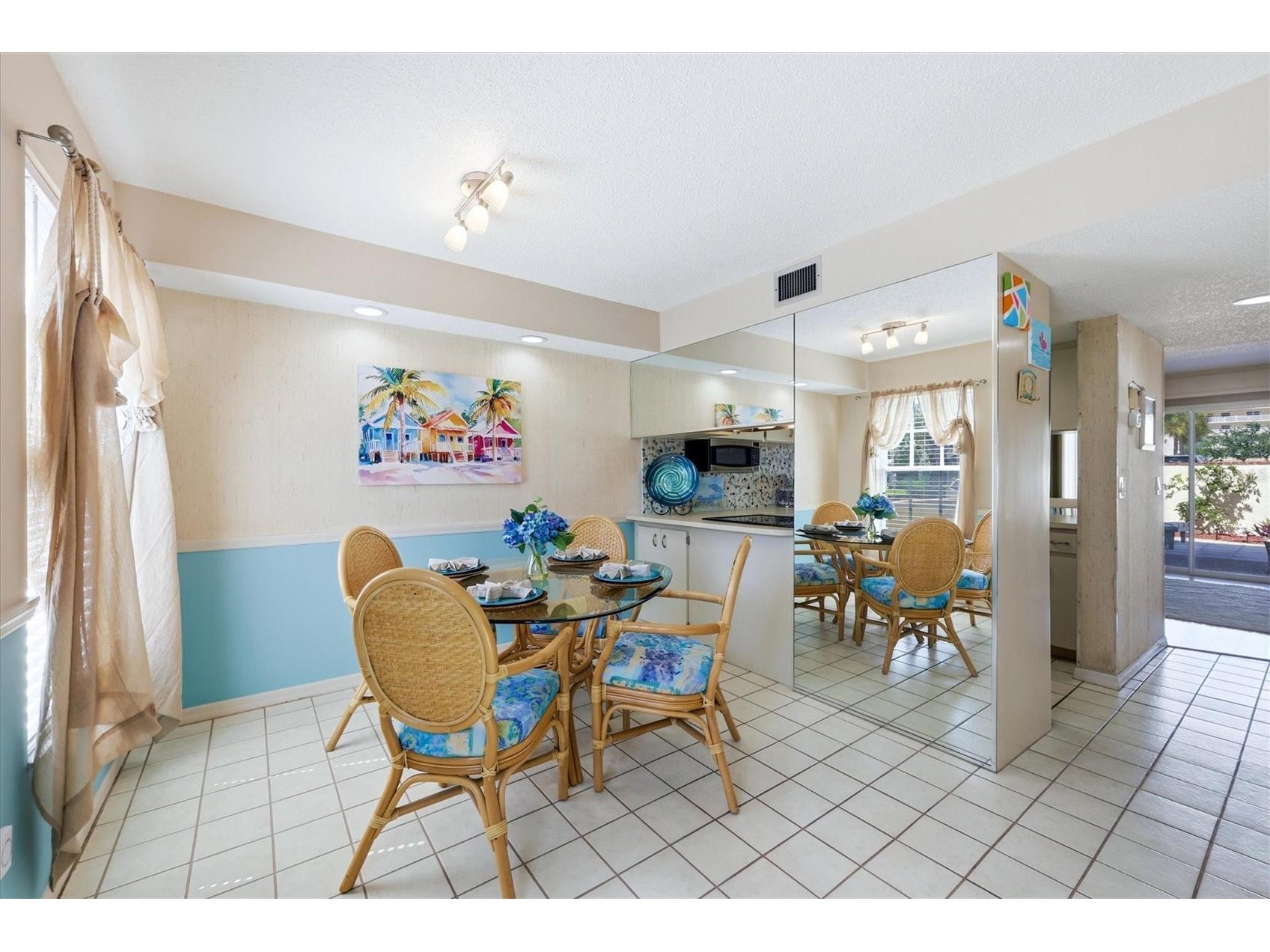 744 Cadiz Road #8 Venice FL 34285 A4691561 image11