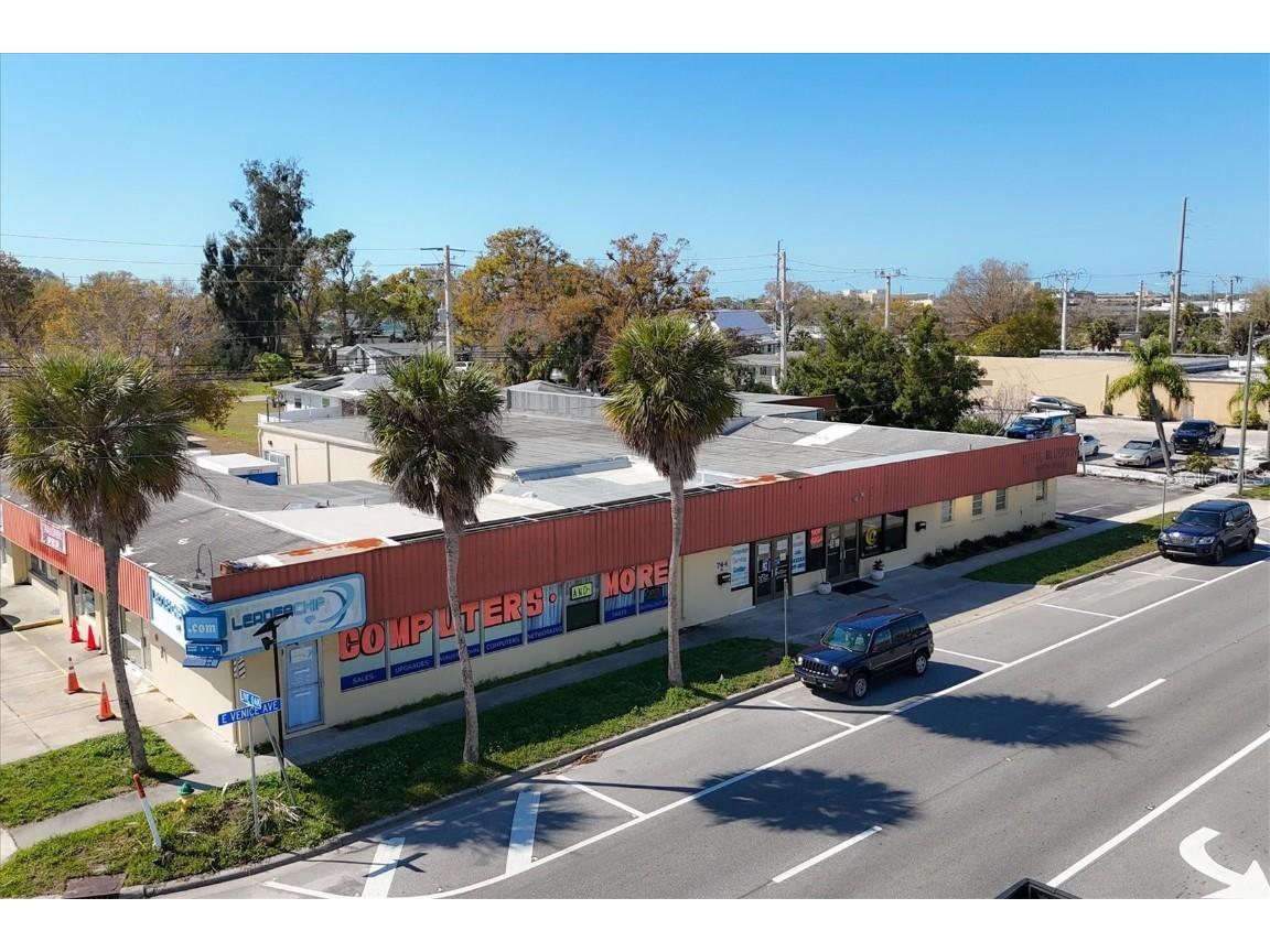 744 E Venice Avenue Venice FL 34285 N6131232 image8