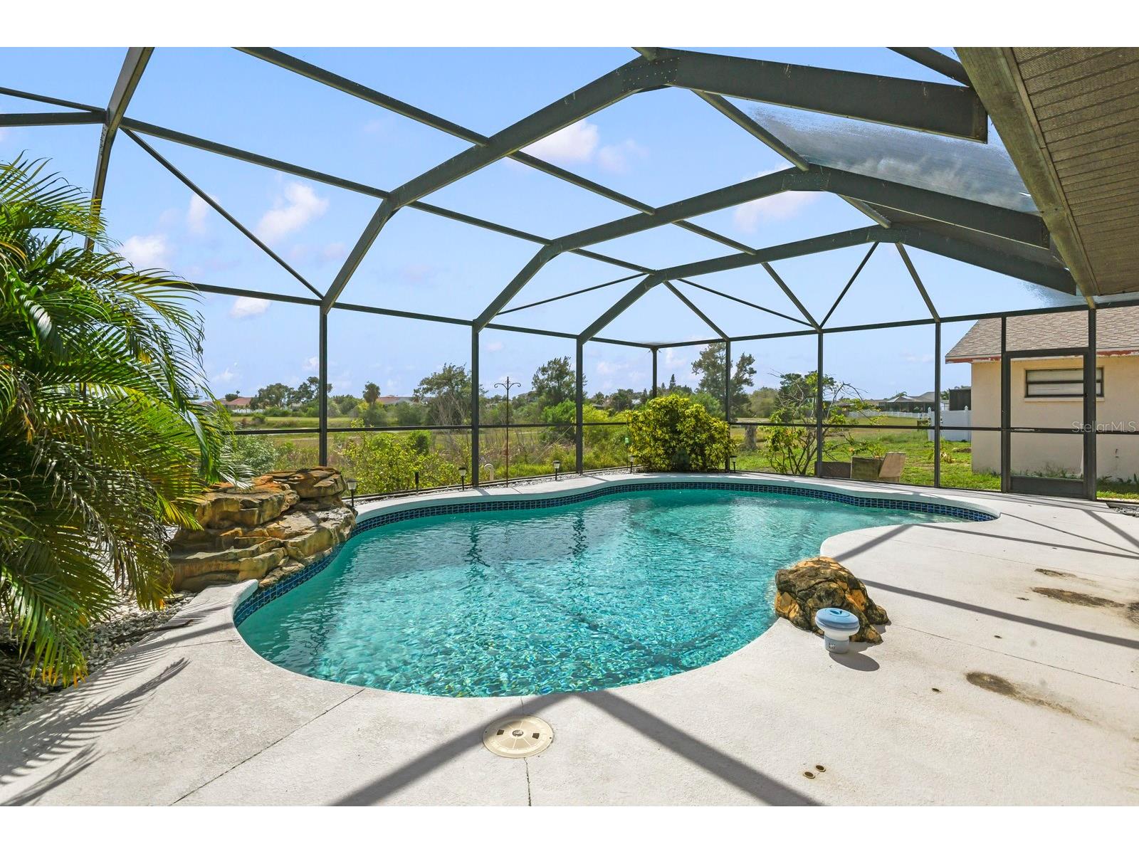 744 Flamingo Drive Apollo Beach FL 33572 TB8530825 image6