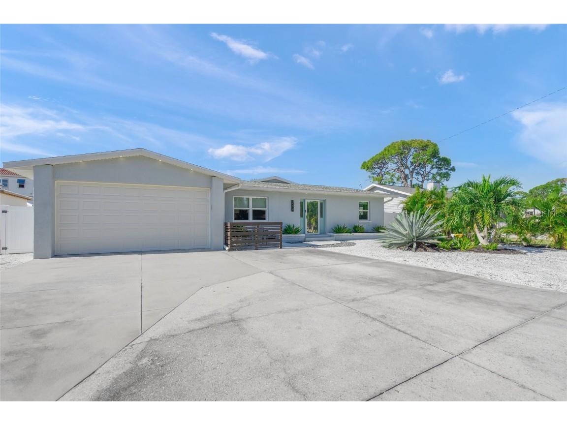 744 Guild Drive Venice FL 34285 A4668077 image1