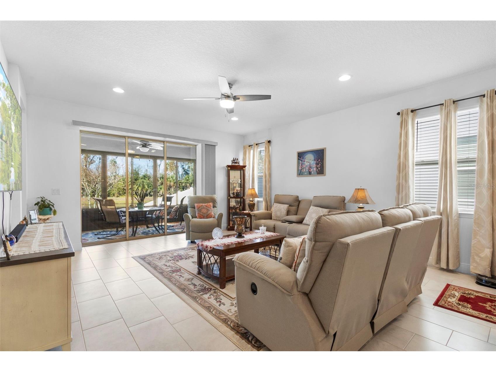 744 Hyperion Drive Debary FL 32713 - No name V4946951 image17