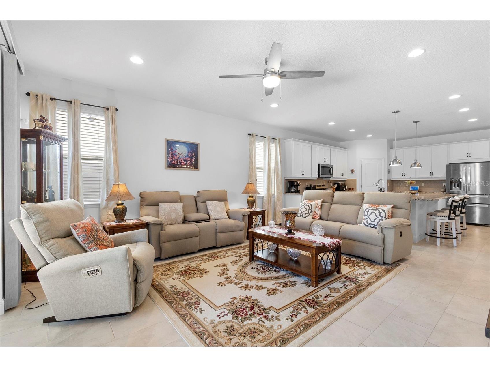 744 Hyperion Drive Debary FL 32713 - No name V4946951 image19