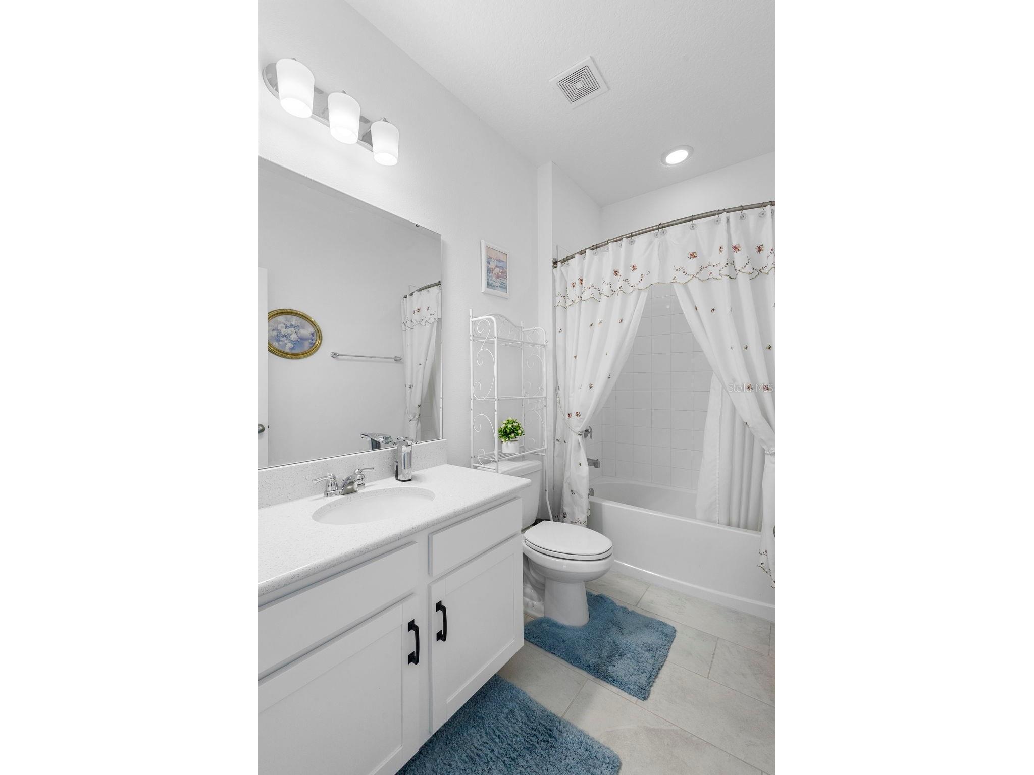 744 Hyperion Drive Debary FL 32713 - No name V4946951 image33