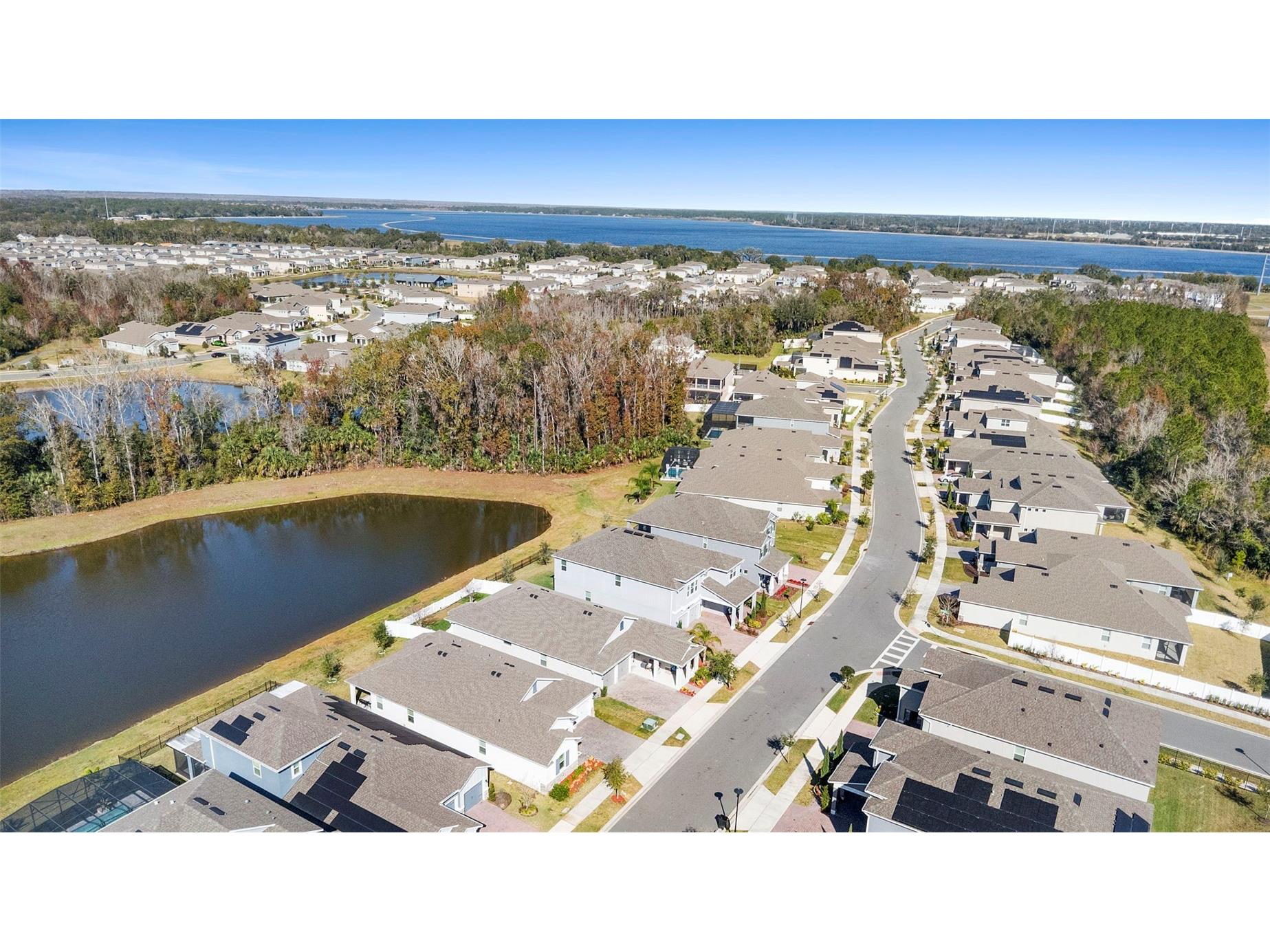 744 Hyperion Drive Debary FL 32713 - No name V4946951 image45