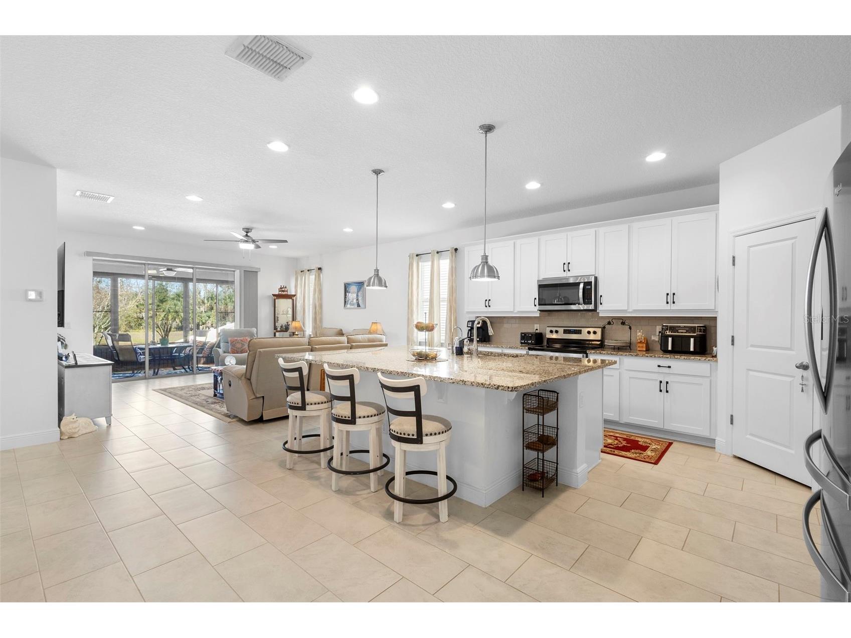 744 Hyperion Drive Debary FL 32713 - No name V4946951 image8