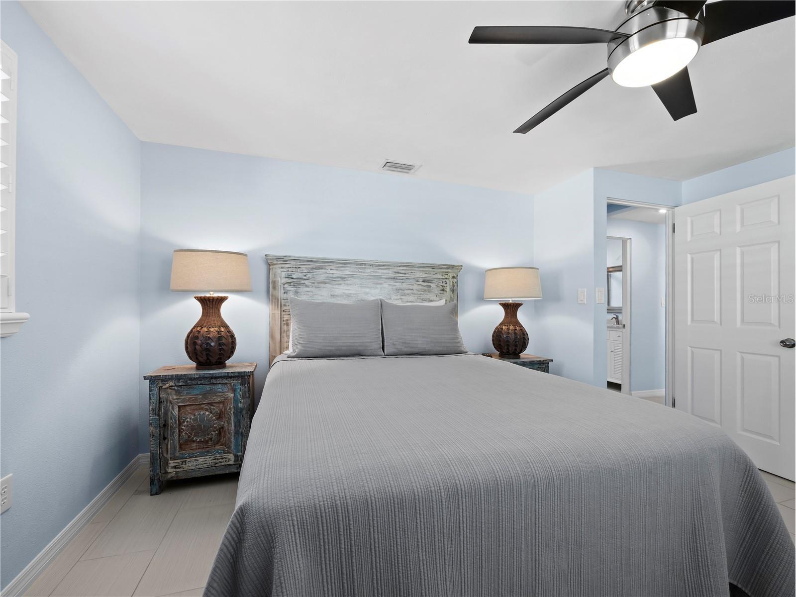 744 Jungle Queen Way Longboat Key FL 34228 TB8463320 image18