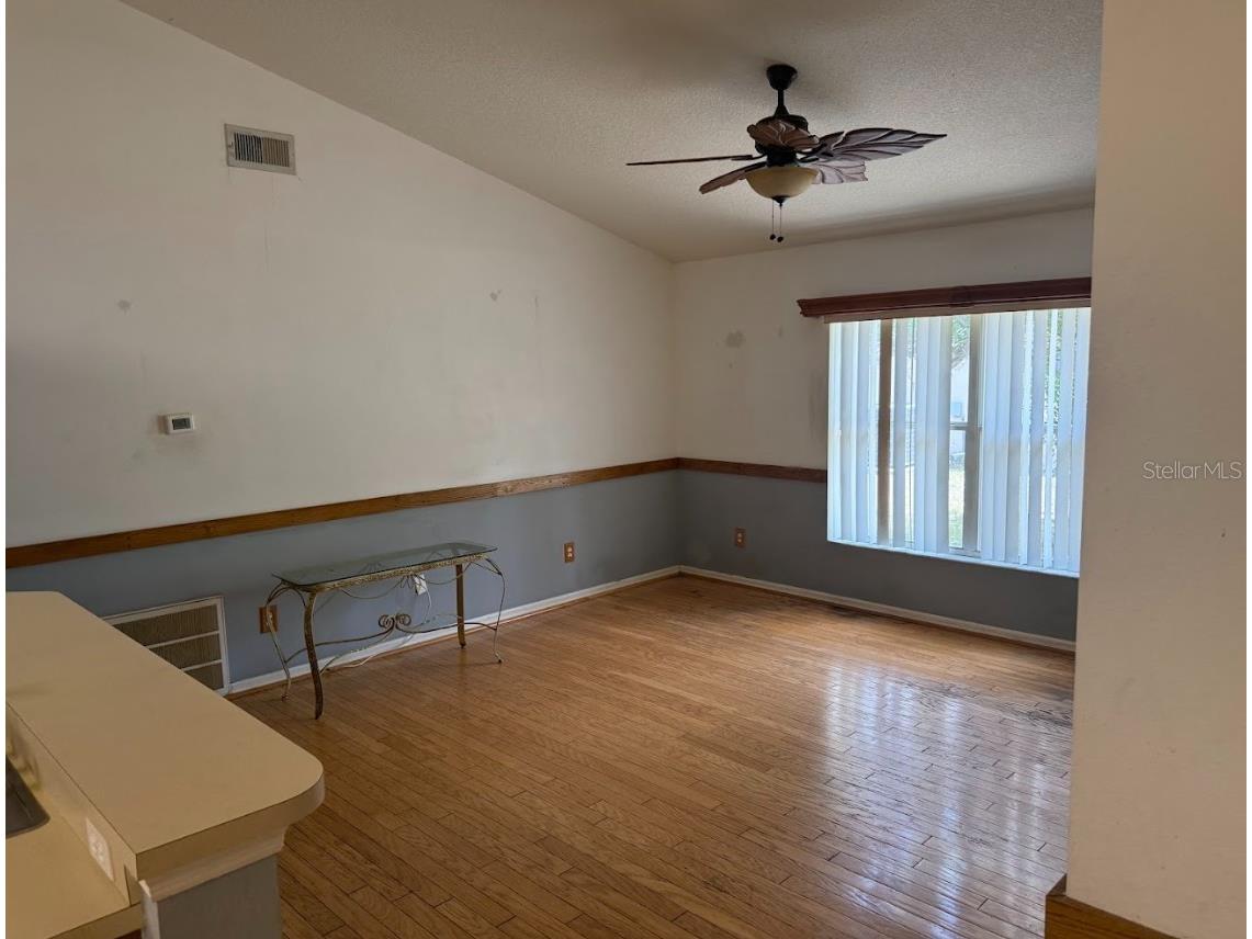 744 Meadow Park Drive Minneola FL 34715 OM723832 image7
