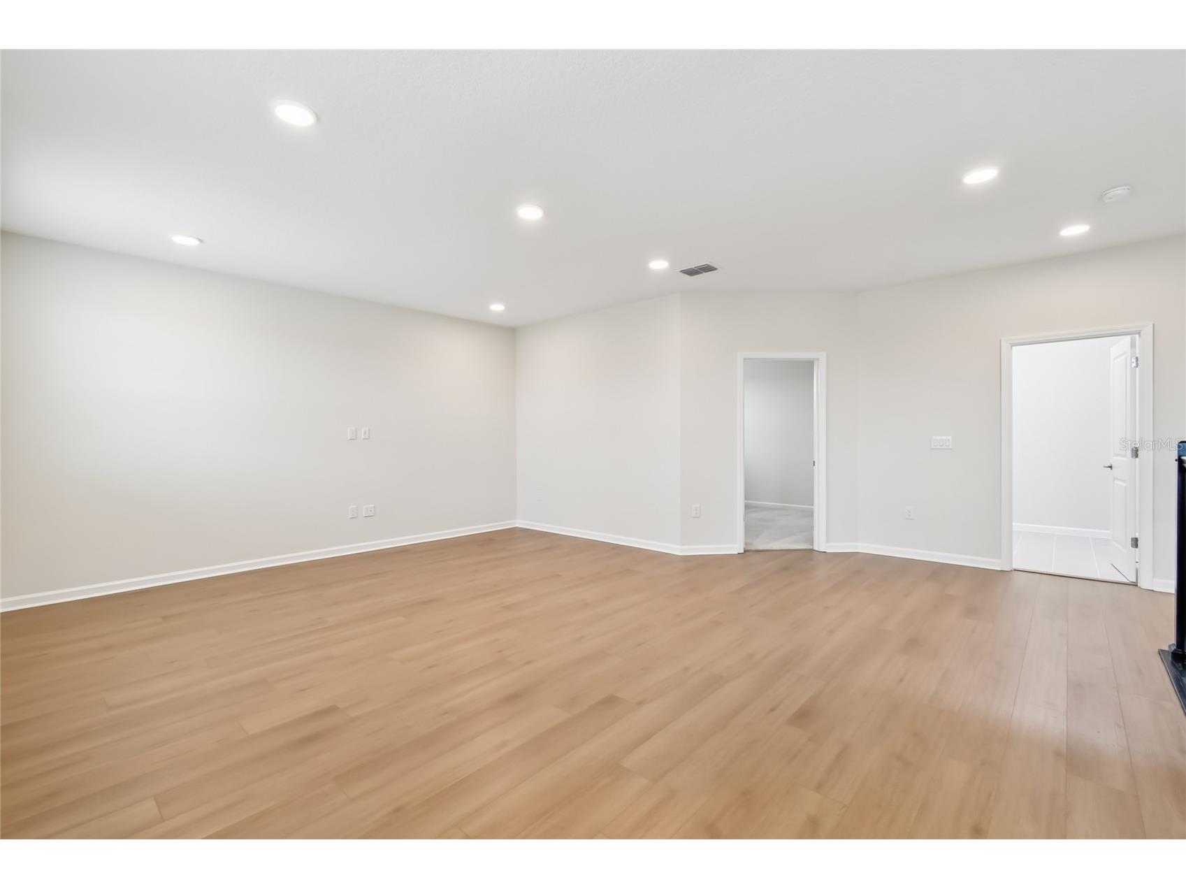 744 Pointe Emerson Boulevard Apopka FL 32703 O6371517 image14