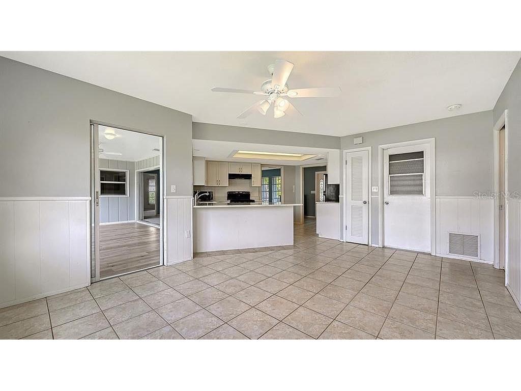 7440 Blaine Way Sarasota FL 34231 A4675009 image3