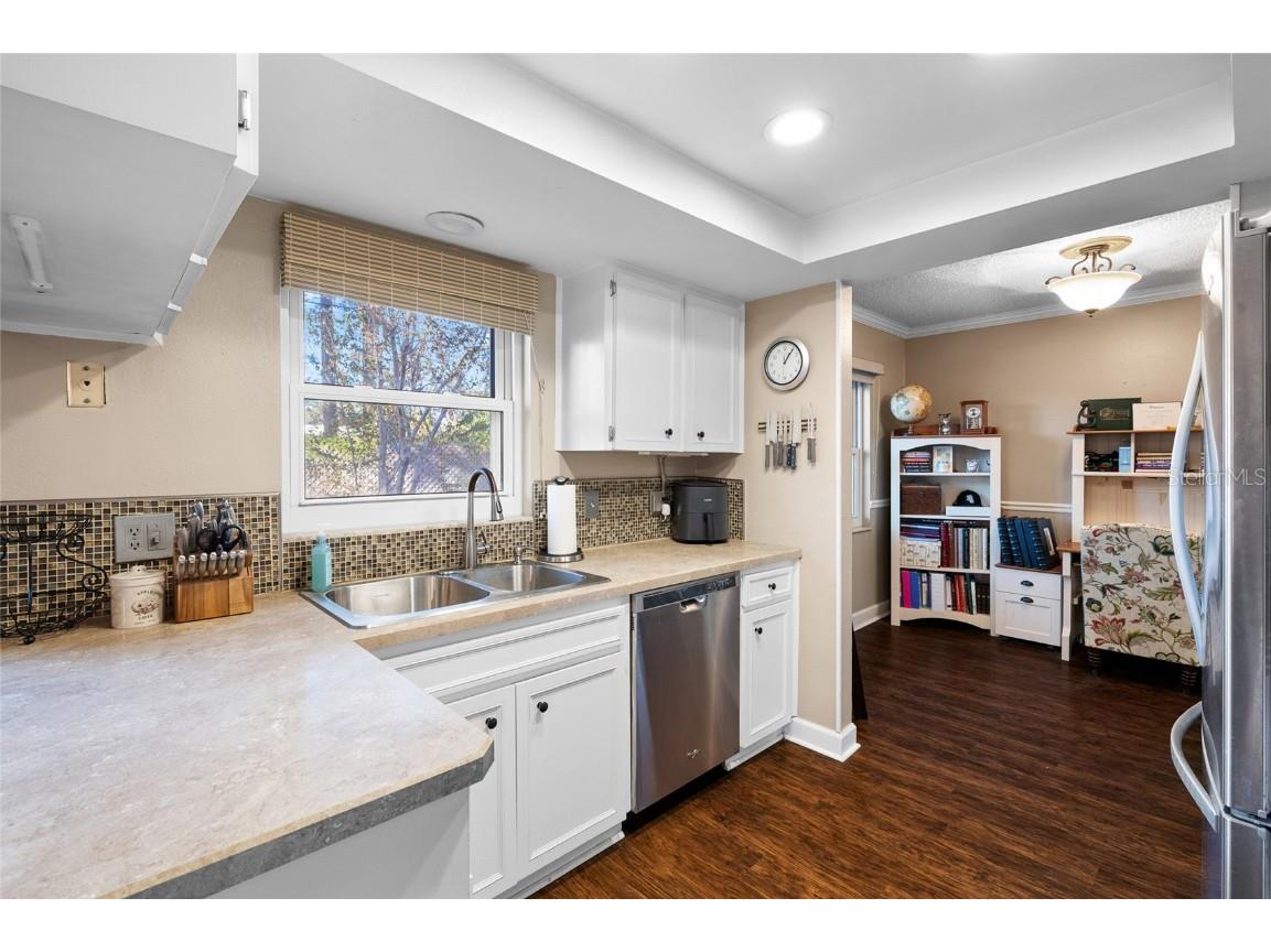 7441 121st Terrace Largo FL 33773 TB8449593 image11