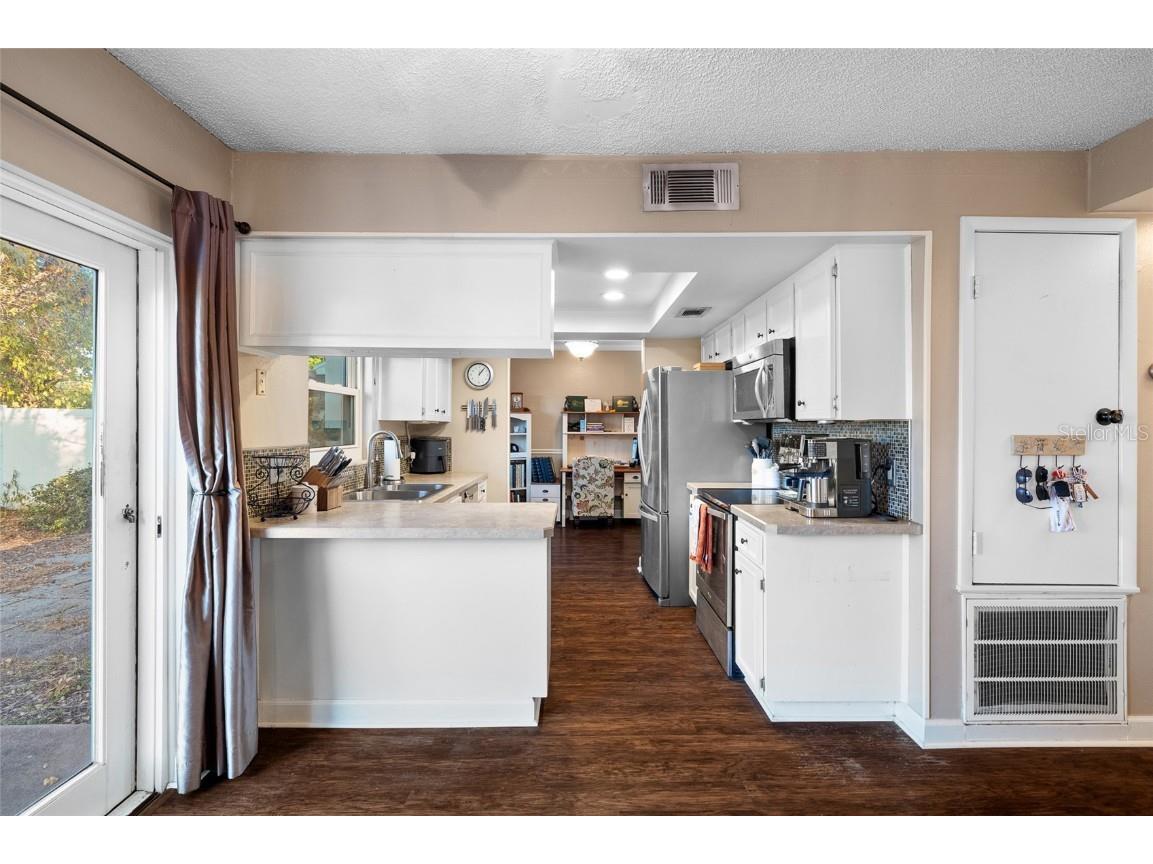 7441 121st Terrace Largo FL 33773 TB8449593 image14