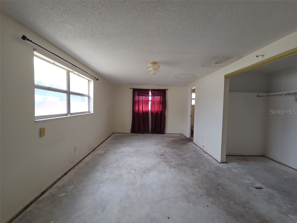 7441 1st Street N Saint Petersburg FL 33702 O6368169 image10