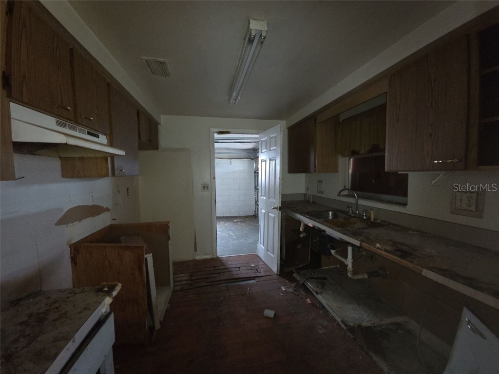 7441 1st Street N Saint Petersburg FL 33702 O6368169 image4