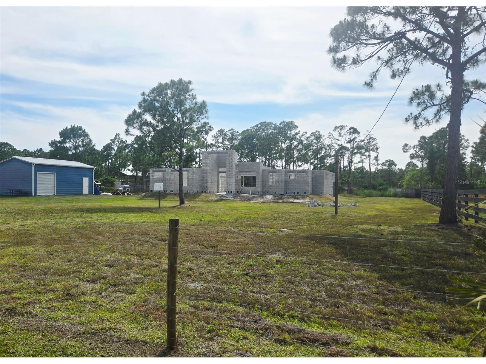 7441 Strasse Boulevard Punta Gorda FL 33982 C7526040 image1