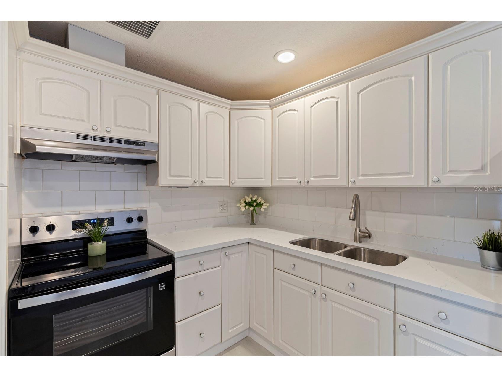 7442 Compton Lane New Port Richey FL 34655 W7885191 image11