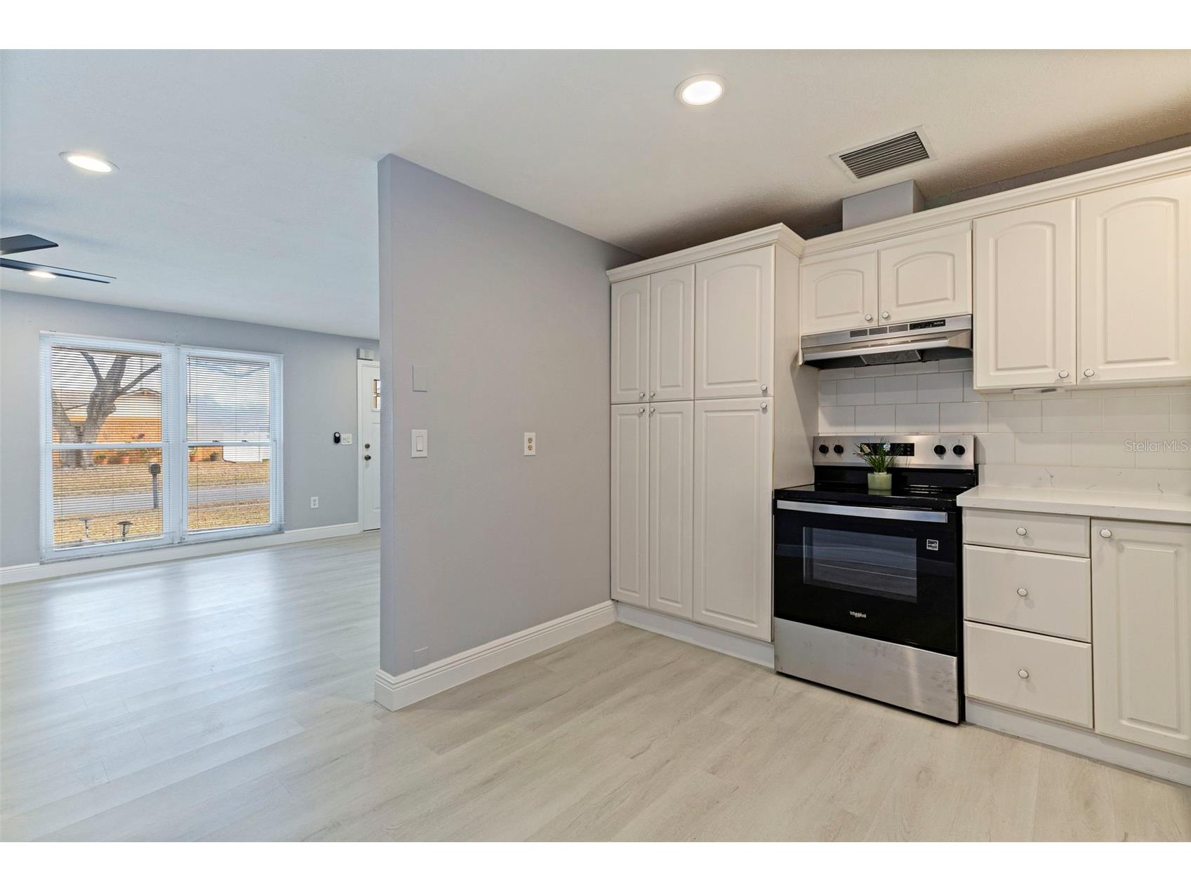 7442 Compton Lane New Port Richey FL 34655 W7885191 image13