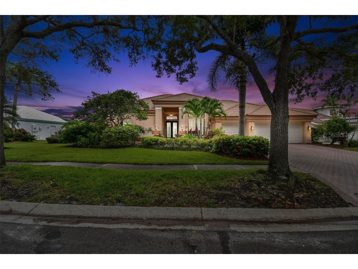7444 Watersilk Drive N Pinellas Park FL 33782 - NO NAME POND T3463162 image1