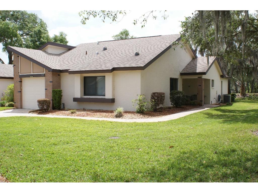 7445 Crestwood Drive Weeki Wachee FL 34613 TB8520465 image1