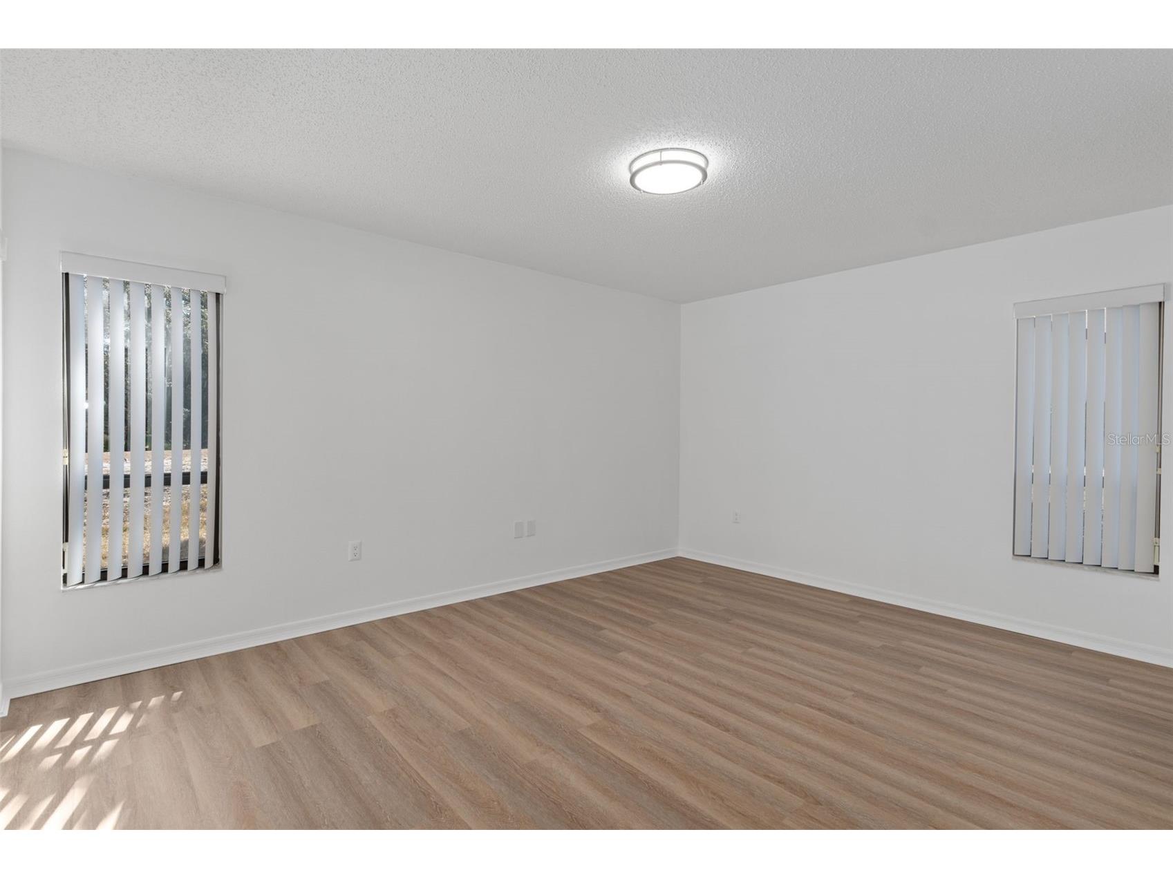 7445 Crestwood Drive Weeki Wachee FL 34613 W7883007 image26