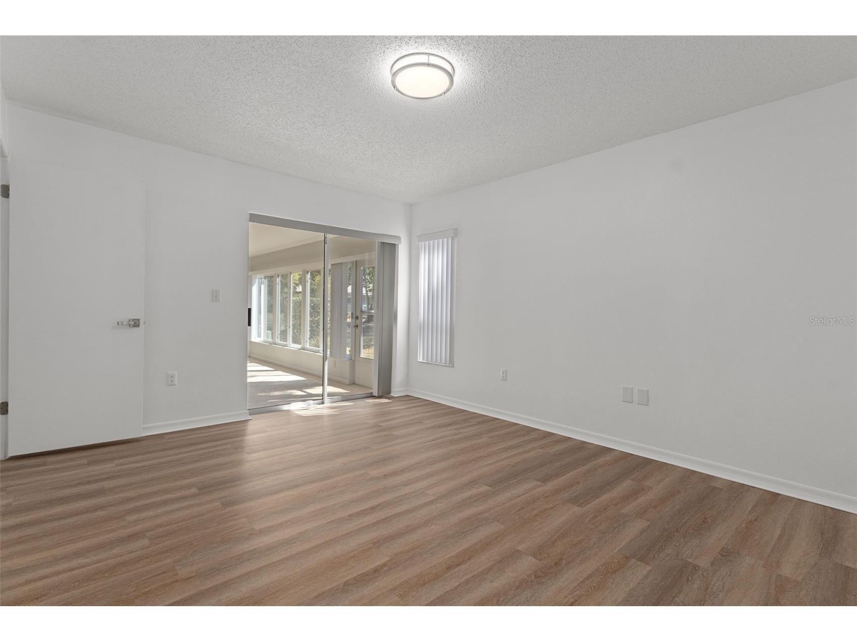 7445 Crestwood Drive Weeki Wachee FL 34613 W7883007 image31