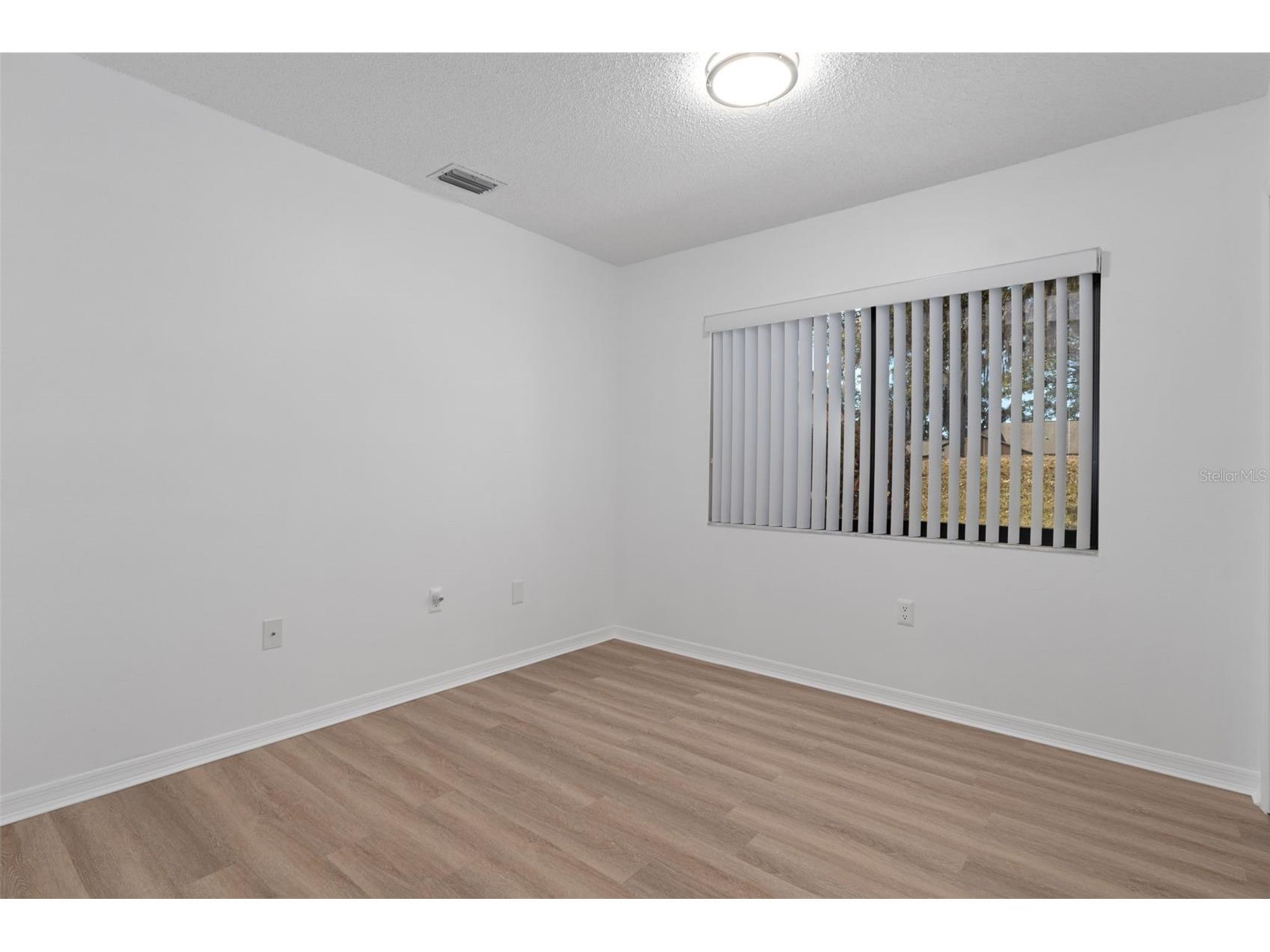 7445 Crestwood Drive Weeki Wachee FL 34613 W7883007 image32