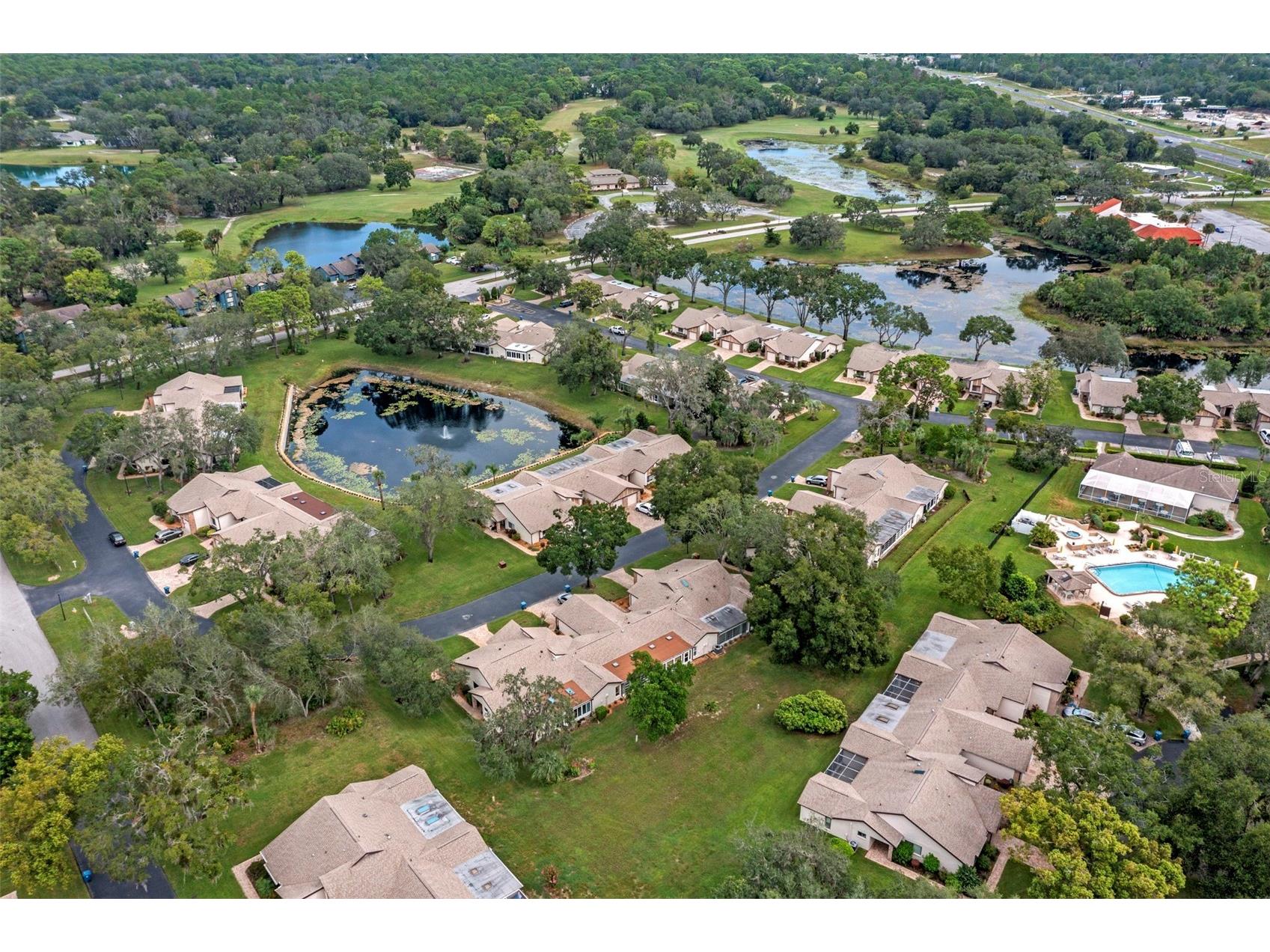 7445 Crestwood Drive Weeki Wachee FL 34613 W7883007 image42