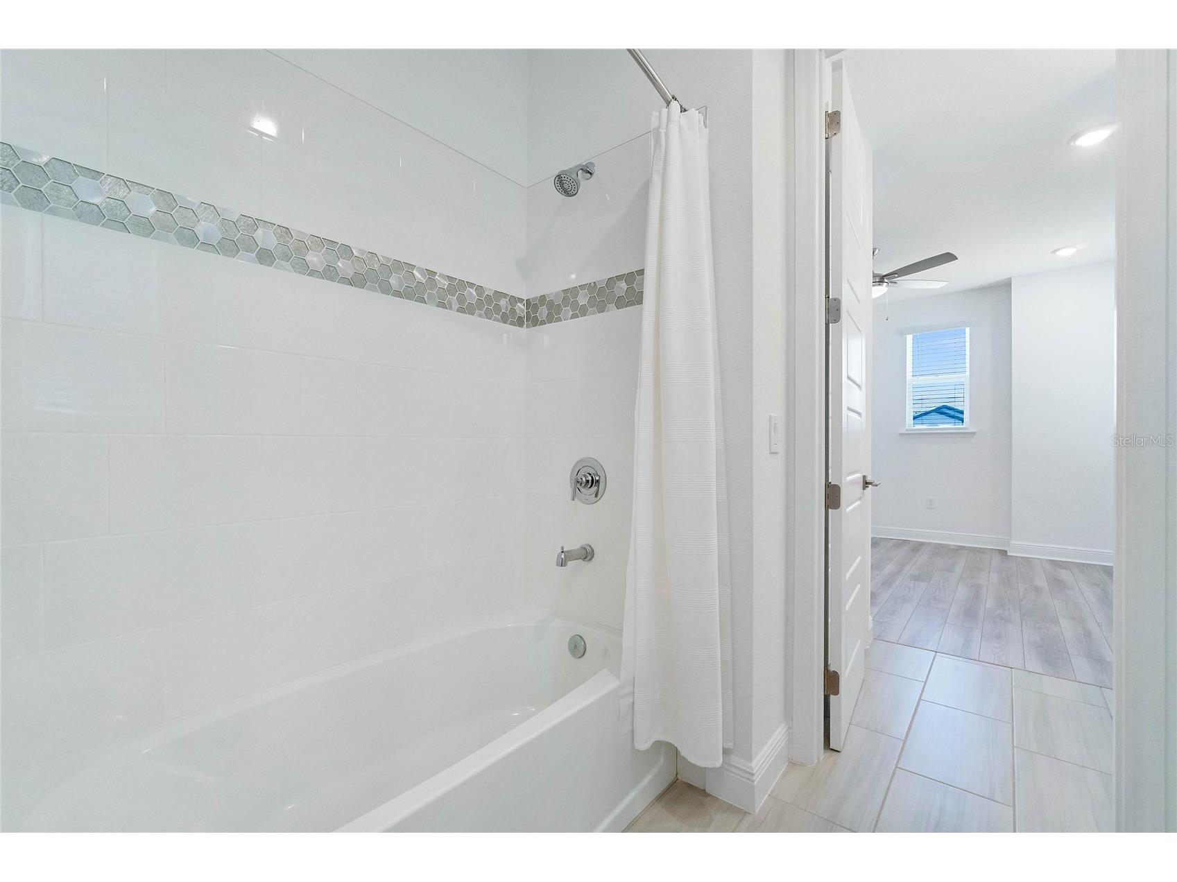 7446 Alpine Butterfly Lane Orlando FL 32819 - Big Sand Lake O6422286 image43