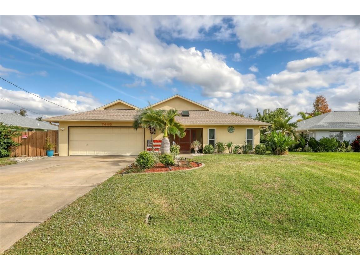 7446 Spinnaker Boulevard Englewood FL 34224 D6133898 image1