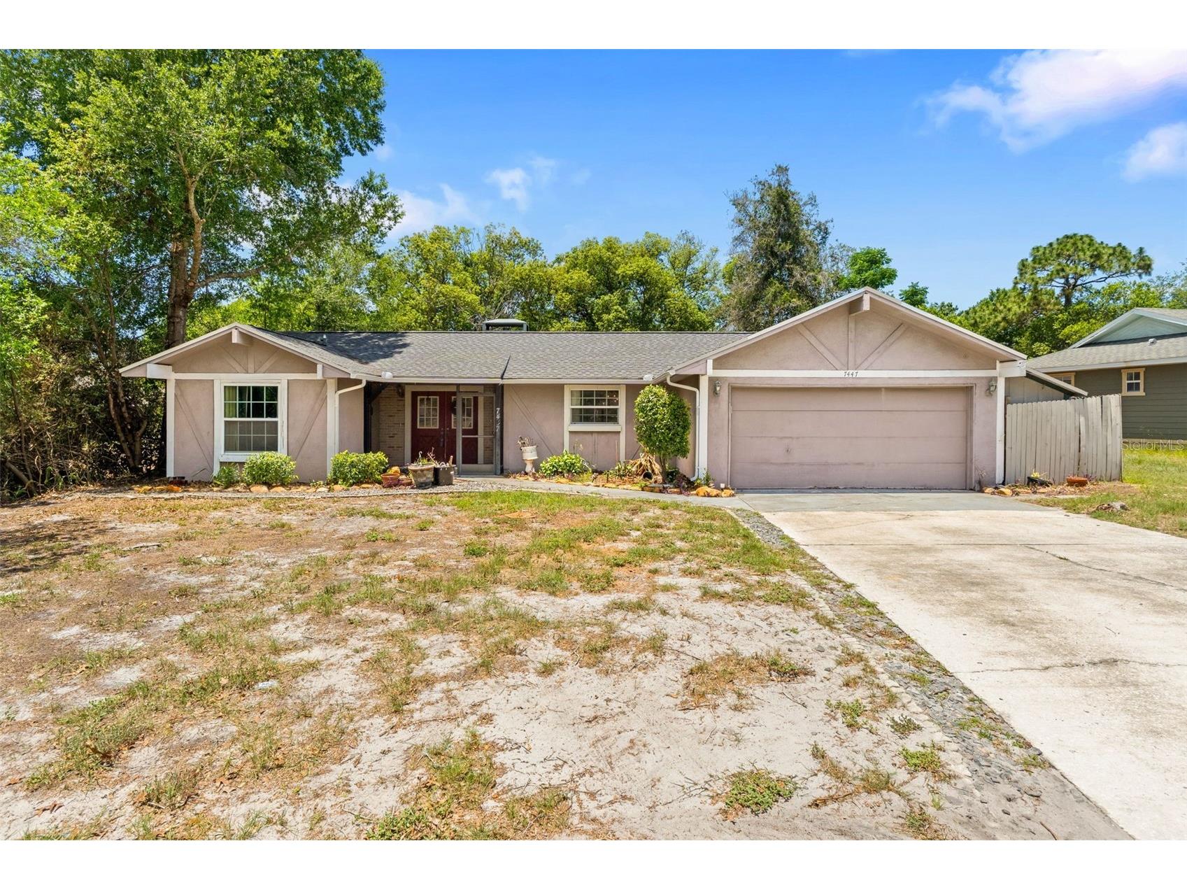 7447 Dundee Way Weeki Wachee FL 34613 TB8516323 image1