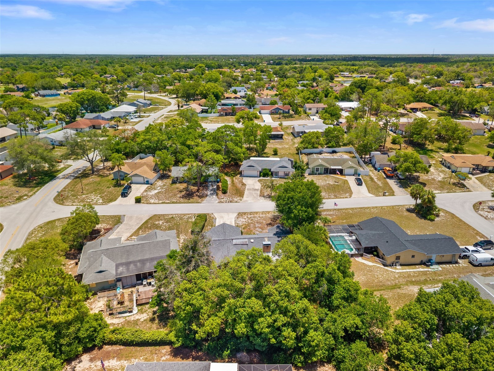 7447 Dundee Way Weeki Wachee FL 34613 TB8516323 image34