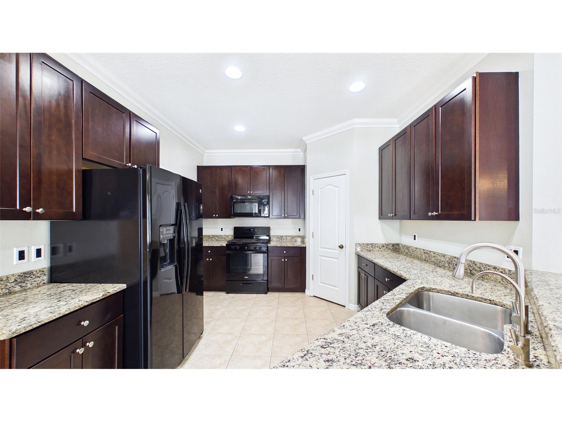 7447 Surrey Pines Drive Apollo Beach FL 33572 TB8499559 image28