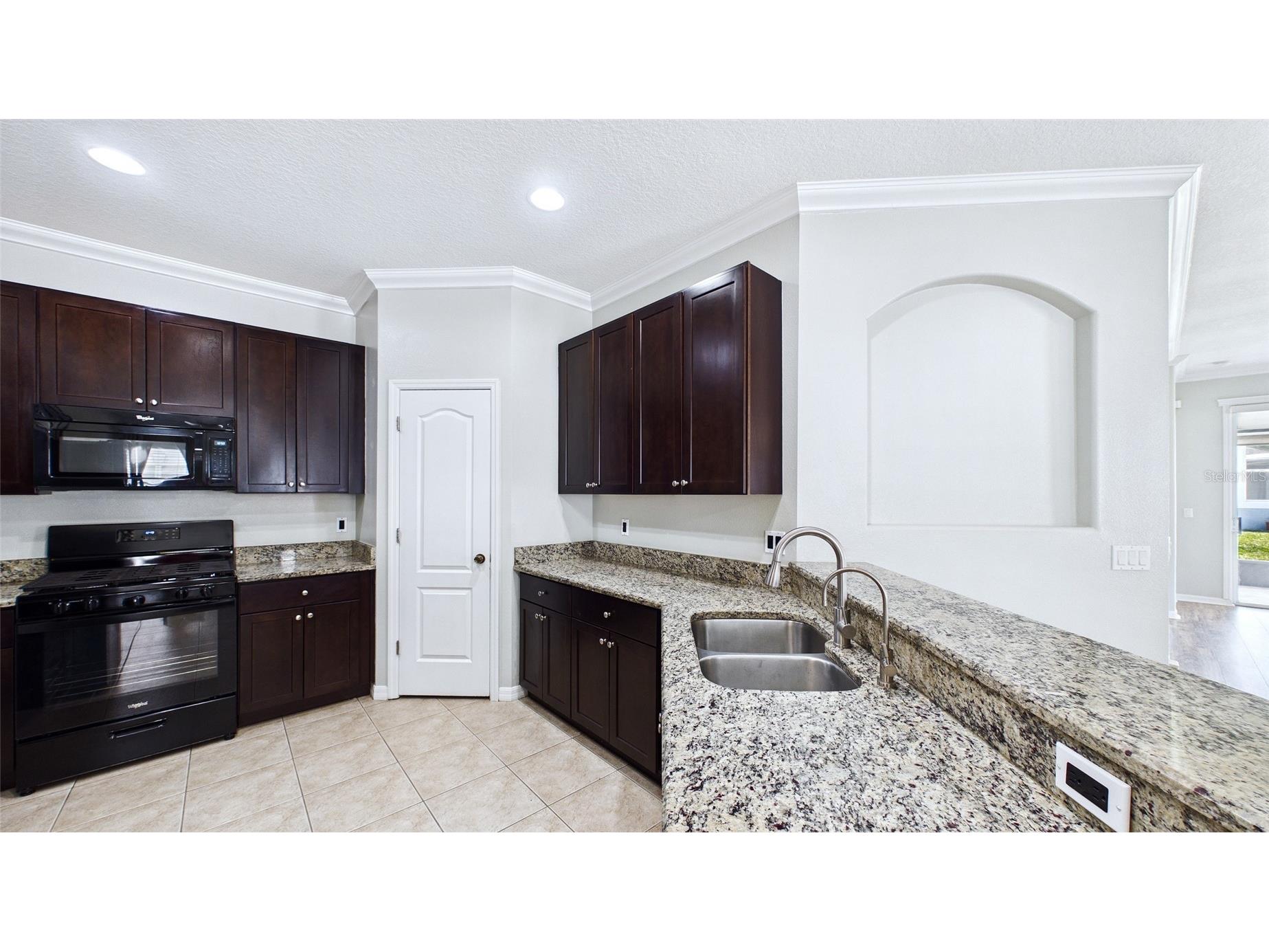 7447 Surrey Pines Drive Apollo Beach FL 33572 TB8499559 image30