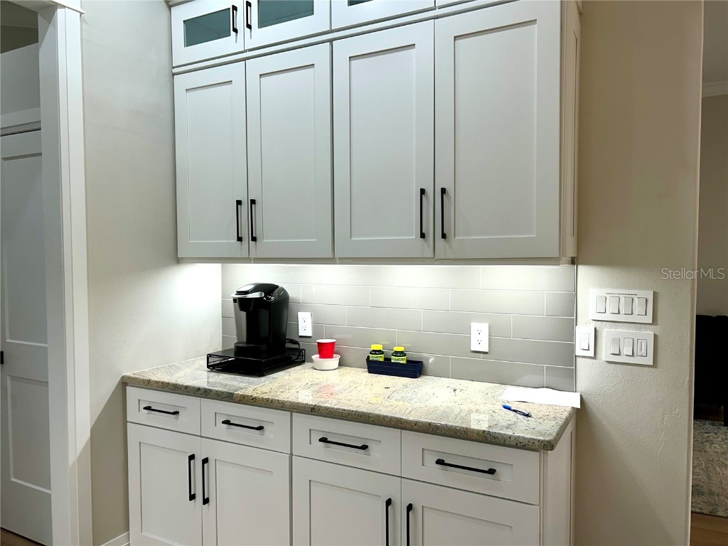 7448 39th Court E Sarasota FL 34243 A4650050 image12