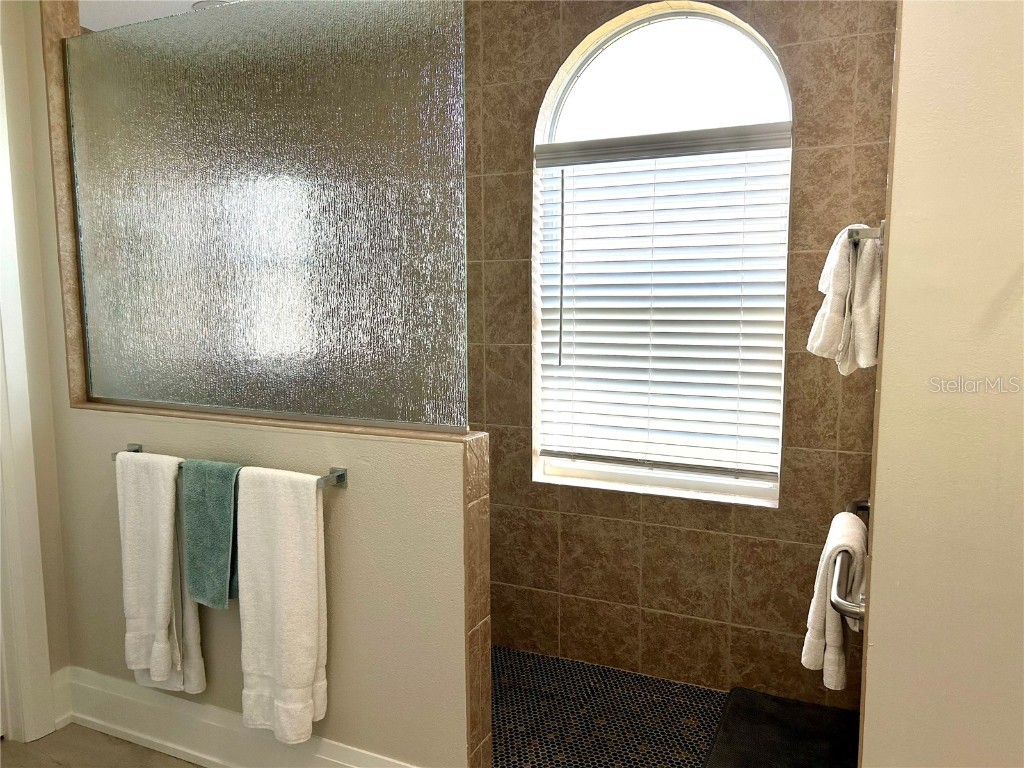 7448 39th Court E Sarasota FL 34243 A4650050 image33