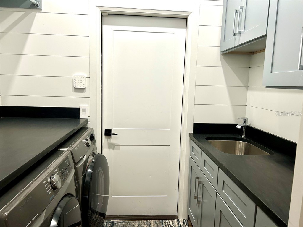 7448 39th Court E Sarasota FL 34243 A4650050 image45