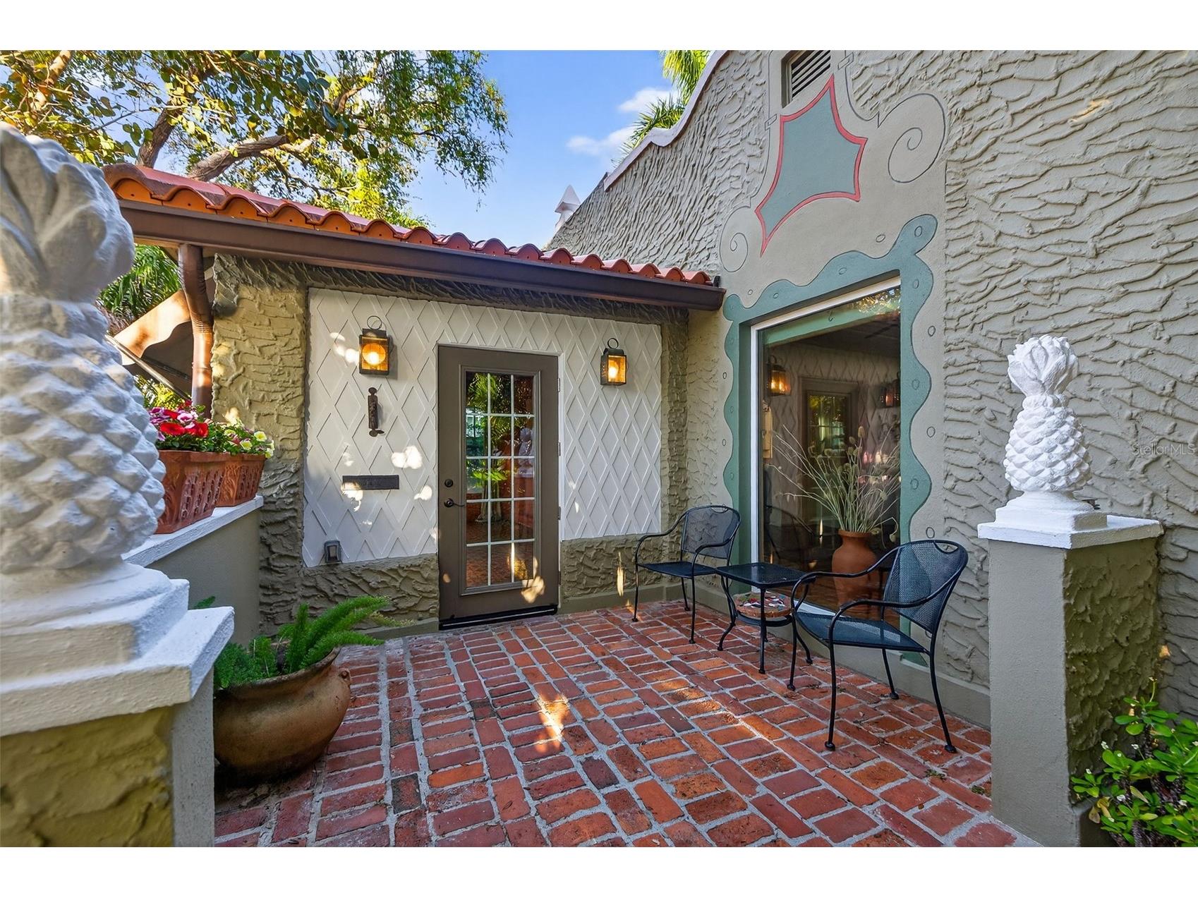 745 16th Avenue NE Saint Petersburg FL 33704 TB8483620 image2